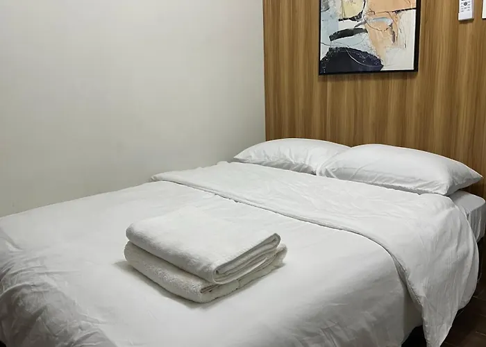 Affordable Ayala Makati 1br *